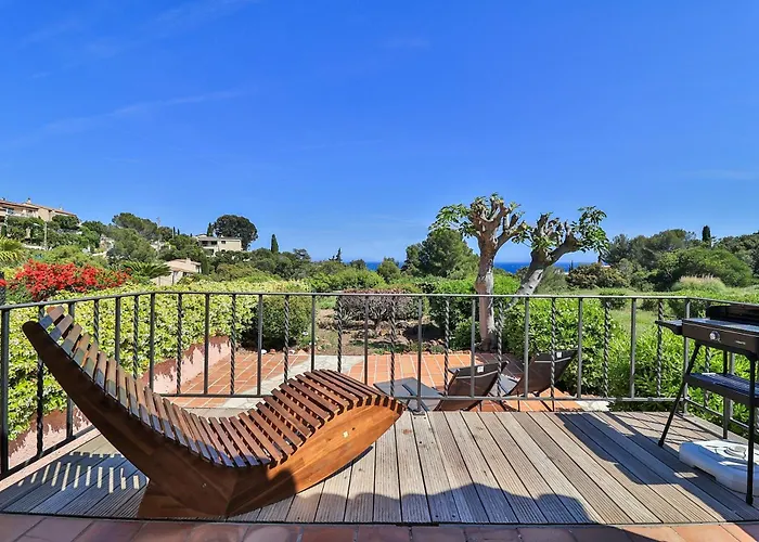 Provenzalisches Haus La Figue - Strandnah Mit Pool Und Privatem Garten Mit Meerblick By Riviera Homelife